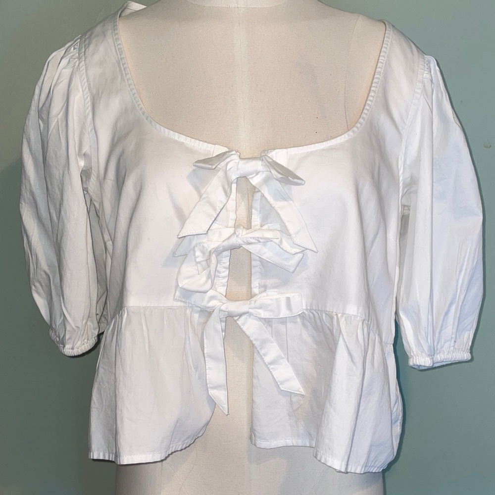 American Eagle Outfitters White Bow Accent Blouse